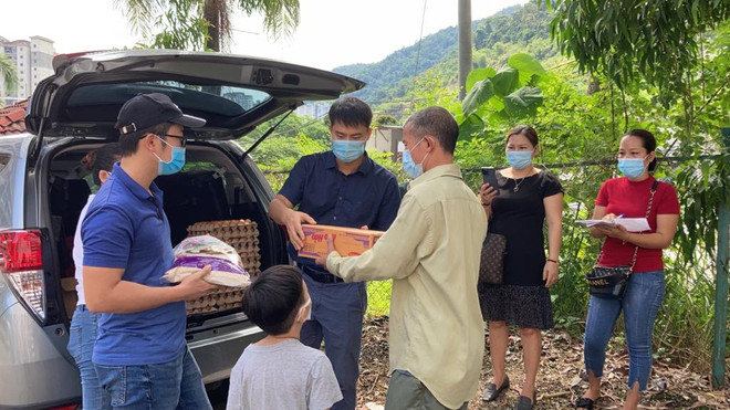 Hỗ trợ người Việt Nam tại Malaysia bị ảnh hưởng bởi dịch bệnh ảnh 1