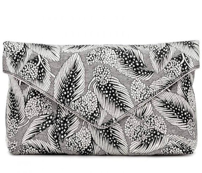 6 kiểu túi xách không thể thiếu trong tủ đồ của các cô gái ảnh 6