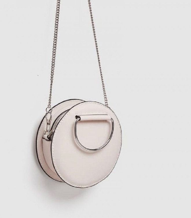 6 kiểu túi xách không thể thiếu trong tủ đồ của các cô gái ảnh 2