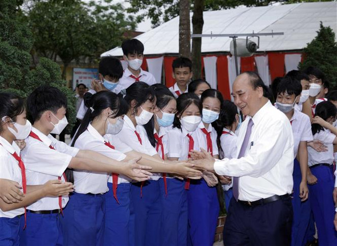 Chủ tịch nước dâng hương tưởng niệm anh hùng liệt sỹ tại Quảng Trị ảnh 3