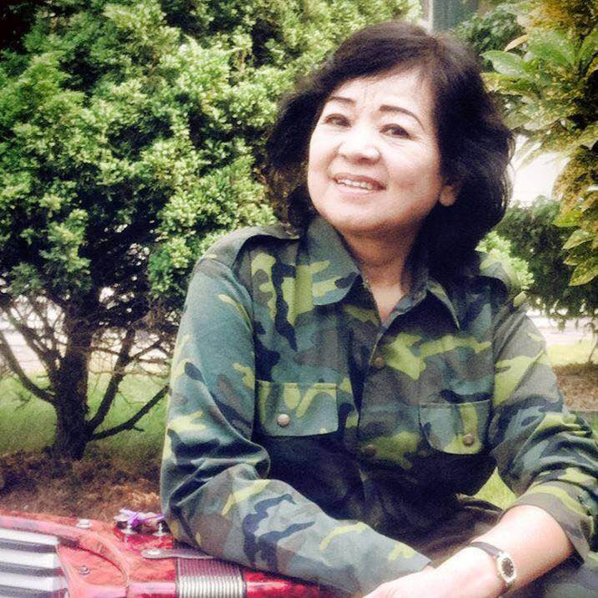 Mẹ hotgirl Mi Vân lần đầu chia sẻ về năm tháng thanh xuân rực rỡ ảnh 10