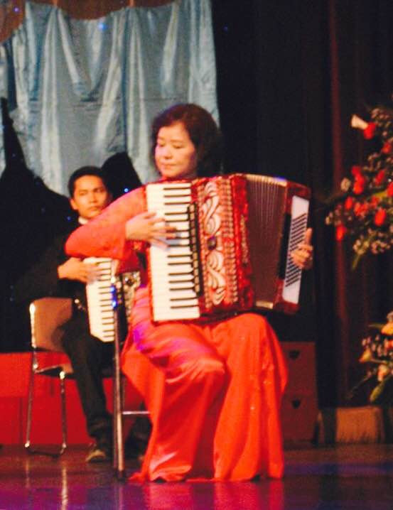 Mẹ hotgirl Mi Vân lần đầu chia sẻ về năm tháng thanh xuân rực rỡ ảnh 4