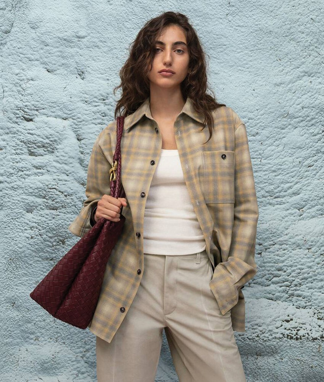 M. Blazy xây dựng lãnh địa xa hoa cho thường phục của Bottega Veneta ảnh 2