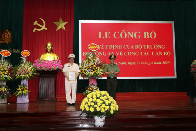 Đại tá Nguyễn Quốc Hùng giữ chức vụ Giám đốc Công an tỉnh Hà Nam ảnh 1