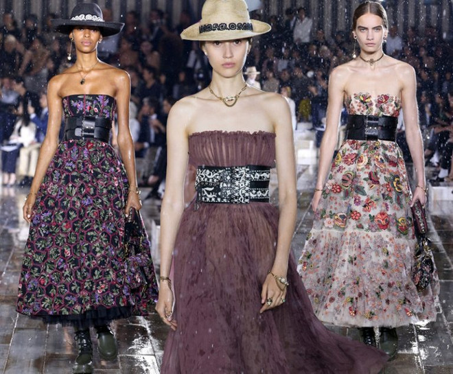 Dior Cruise 2019 - Những nàng thơ Mexico bay bổng ảnh 4