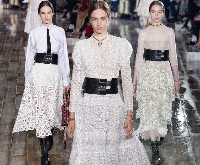 Dior Cruise 2019 - Những nàng thơ Mexico bay bổng ảnh 1