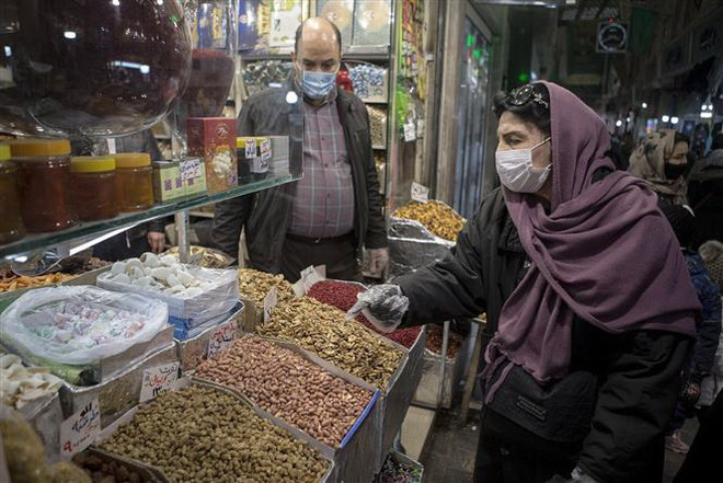 Oman, Iran có ca đầu tiên nhiễm biến thể mới của virus SARS-CoV-2 ảnh 1