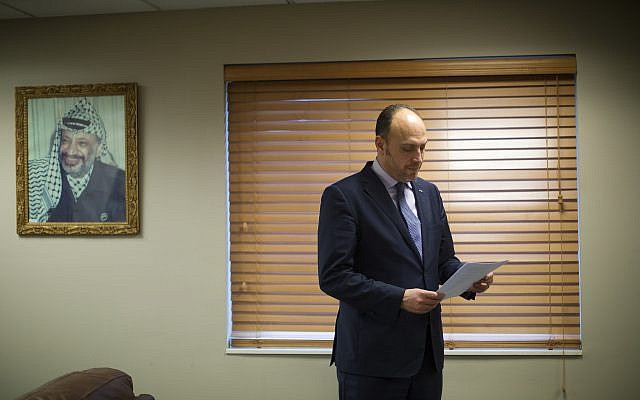 Mỹ rút ngắn thời hạn thị thực của gia đình Trưởng phái đoàn PLO ảnh 1