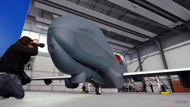 NATO, Canada đấu thầu mua nguyên mẫu máy bay không người lái của Đức ảnh 1