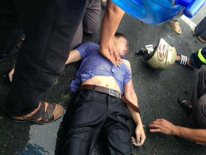 Vĩnh Phúc: Một nam thanh niên bị sét đánh nguy kịch khi đi đường ảnh 1