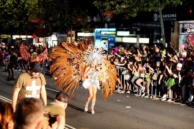[Photo] Tưng bừng lễ hội của người đồng tính lớn nhất thế giới ảnh 1