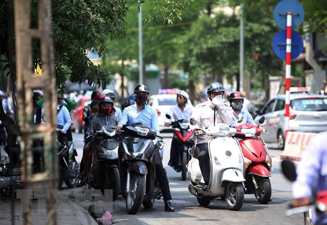 Cao điểm mùa nắng nóng năm nay sẽ xảy ra từ tháng 5 đến tháng 7 ảnh 1