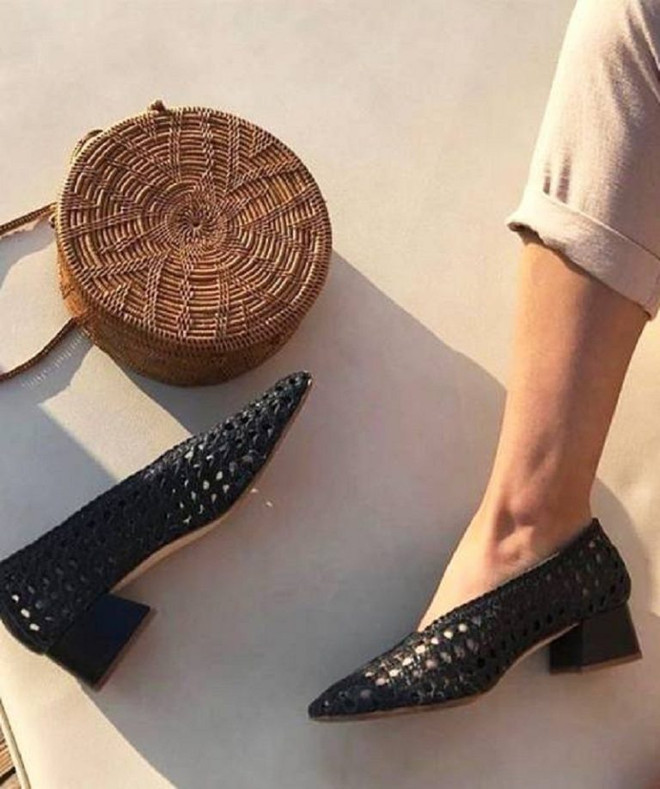 Bắt kịp 8 xu hướng thời trang dạo biển để tỏa sáng thành quý cô mùa Hè ảnh 5