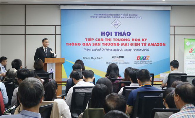 Quang cảnh Hội thảo. (Ảnh: Xuân Anh/TTXVN) Tận dụng thương mại điện tử để khai thác hiệu quả thị trường Hoa Kỳ ảnh 2