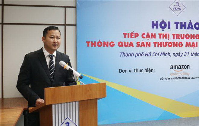 Ông Trần Phú Lữ, Phó Giám đốc ITPC, phát biểu khai mạc Hội thảo. (Ảnh: Xuân Anh/TTXVN) Tận dụng thương mại điện tử để khai thác hiệu quả thị trường Hoa Kỳ ảnh 1