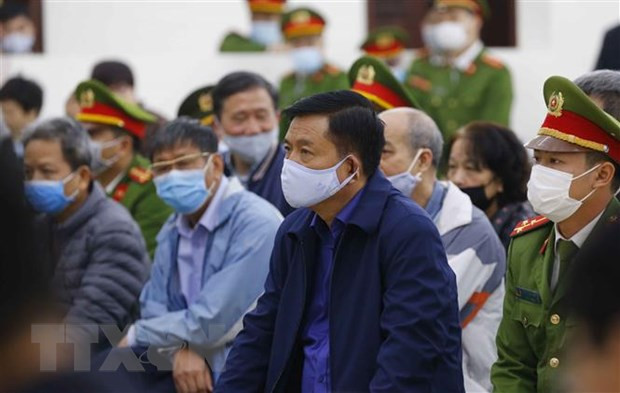 Tham nhũng từng bước được kiềm chế, ngăn chặn và có mặt thuyên giảm ảnh 2