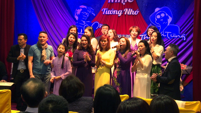 Đêm nhạc tưởng nhớ Trịnh Công Sơn và Thanh Tùng tại Séc ảnh 1