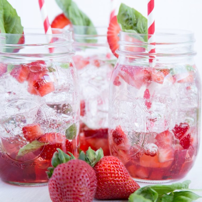 3 loại nước detox giúp cơ thể nhẹ nhàng hơn sau những bữa ăn ngày Tết ảnh 2