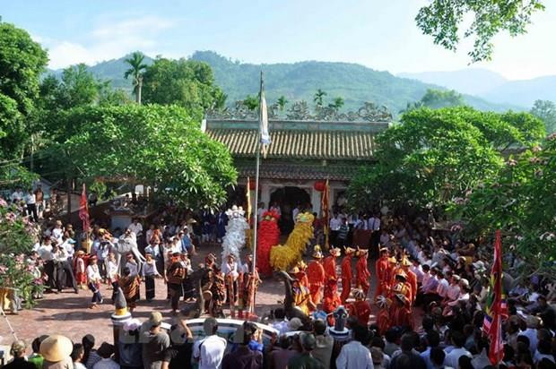 Quang cảnh Lễ hội Điện Trường Bà. (Ảnh: Nguyễn Đăng Lâm/Vietnam+) Quảng Ngãi: Nhiều hoạt động đặc sắc tại lễ hội Điện Trường Bà ảnh 1