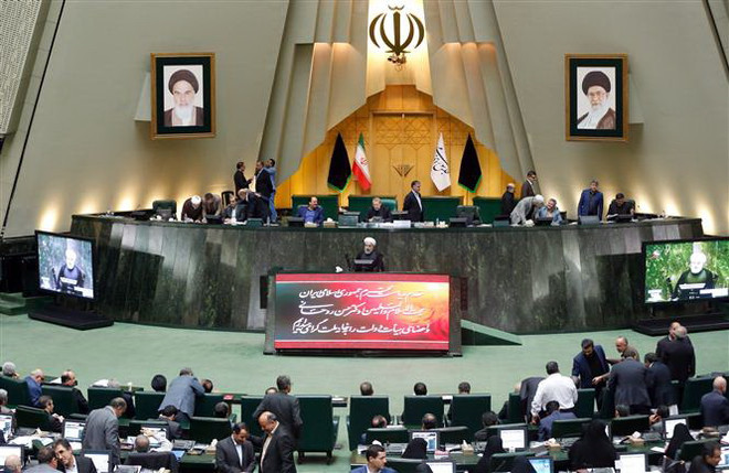 Tổng thống Iran trình Quốc hội dự thảo ngân sách 47 tỷ USD ảnh 1