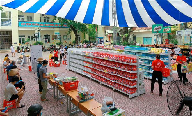 Hỗ trợ công nhân xây dựng mắc kẹt ở Hà Nội do giãn cách xã hội ảnh 2