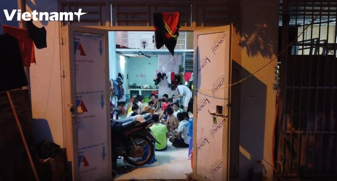 Hỗ trợ công nhân xây dựng mắc kẹt ở Hà Nội do giãn cách xã hội ảnh 1