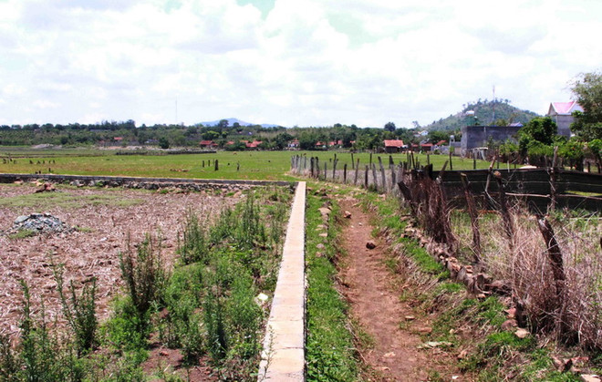 Làm rõ việc cấp sổ đỏ xây nhà lấp dòng suối tự nhiên ở Đắk Lắk ảnh 2