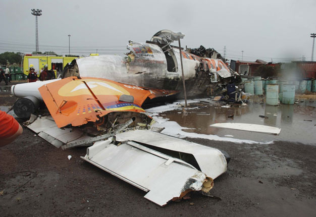 Tìm thấy thi thể hai nạn nhân vụ rơi máy bay tại Venezuela ảnh 1