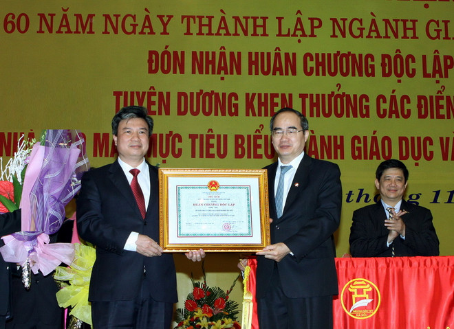 Ngành giáo dục Hà Nội nhận huân chương Độc lập hạng Nhất ảnh 1