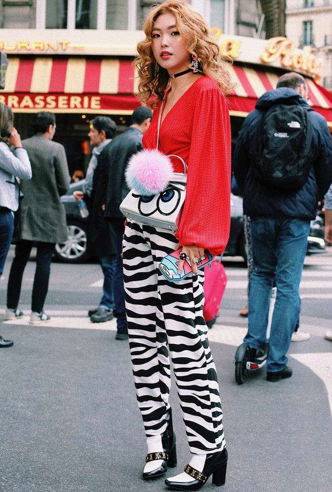 Fashionista Việt mix đồ ''chất lừ'' dự tuần lễ thời trang Paris ảnh 1
