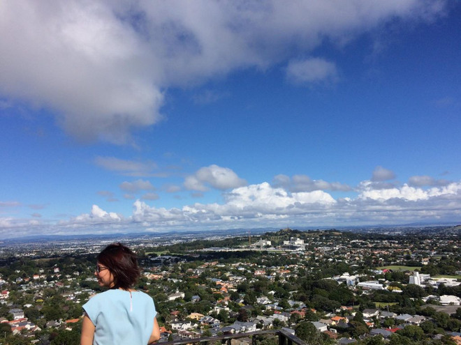 Hương Đặng - cô ôsin ngủ gầm cầu thang gửi khát khao vào vũ trụ ảnh 3