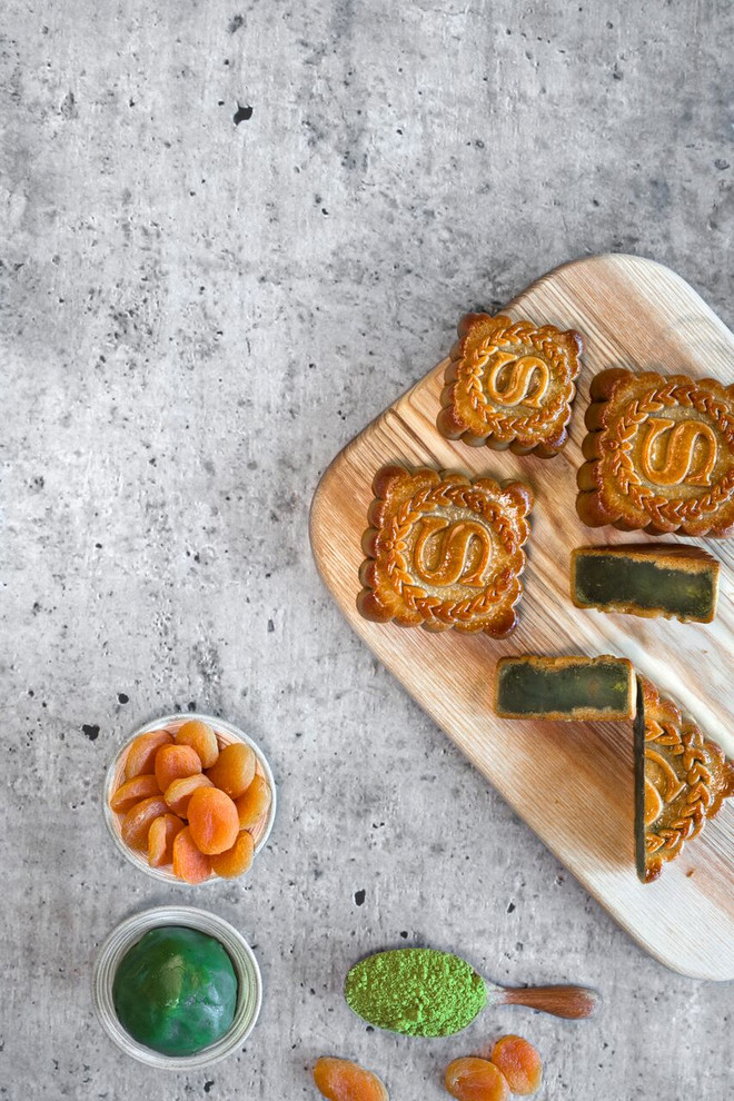 Mãn nhãn với bánh Trung Thu của các khách sạn hạng sang ở Hà Nội ảnh 10