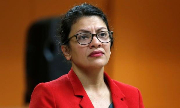 Nghị sỹ Rashida Tlaib. (Nguồn: Reuters) Nữ nghị sỹ Mỹ chỉ trích Israel đặt điều kiện thăm nhân thân tại Bờ Tây ảnh 1