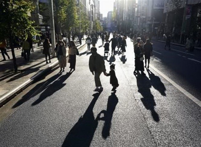 COVID-19: Nhật Bản ghi nhận số ca tử vong cao nhất trong một ngày ảnh 1