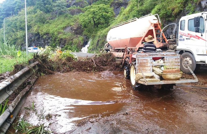 Lâm Đồng nỗ lực giải phóng hiện trường vụ sạt lở trên đèo Bảo Lộc ảnh 1