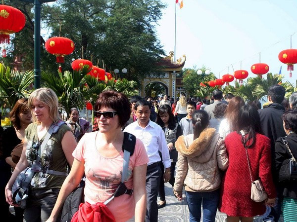 Ảnh minh họa. (Nguồn: Phạm Kiên/TTXVN) Miền Bắc ngày nắng ấm, Biển Đông có gió mạnh cấp 7 cấp 8 ảnh 1