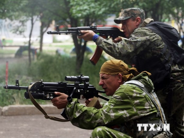 Anh, Mỹ ra tối hậu thư một tháng cho Nga trong vấn đề Ukraine ảnh 1