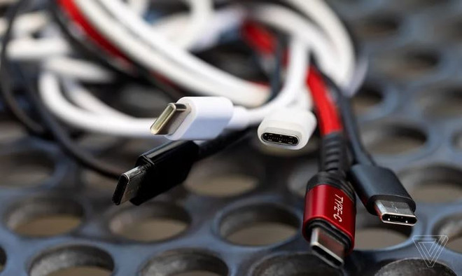 Apple sẽ phải thay đổi cổng kết nối trên iPhone bán ở châu Âu ảnh 1