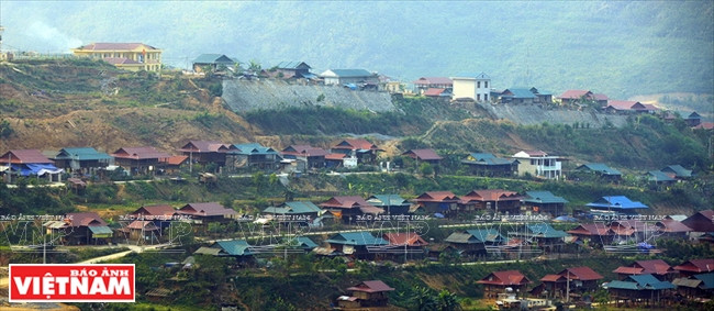 Hồi sinh những tộc người “lá vàng” nơi biên cương của Tổ quốc ảnh 1