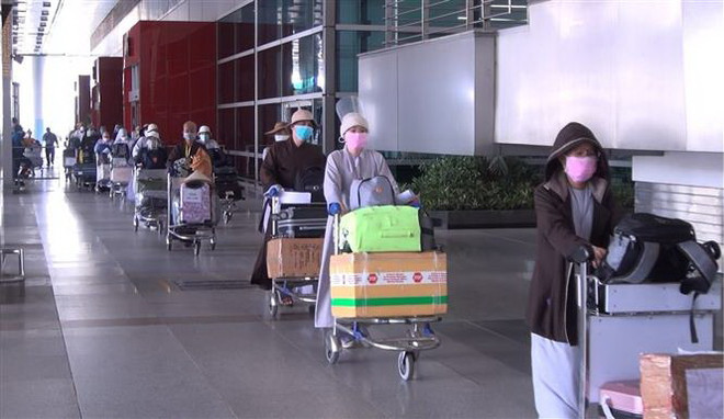 Đưa gần 340 công dân Việt Nam từ Ấn Độ về nước an toàn ảnh 1