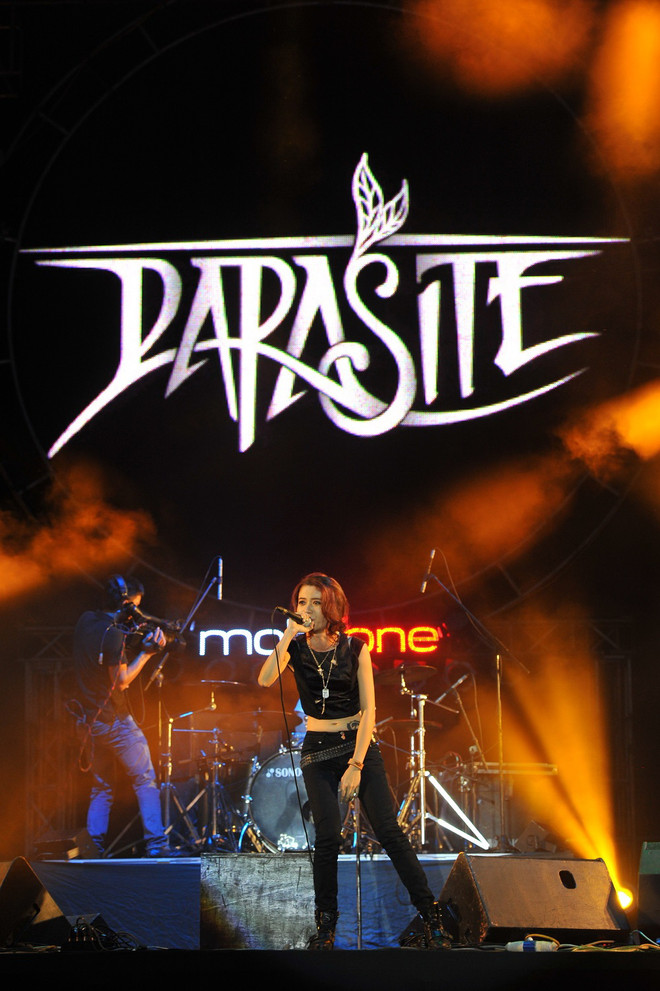 Parasite. MobiFone RockStorm7 mang đến TP. HCM bữa tiệc âm nhạc đa sắc ảnh 6