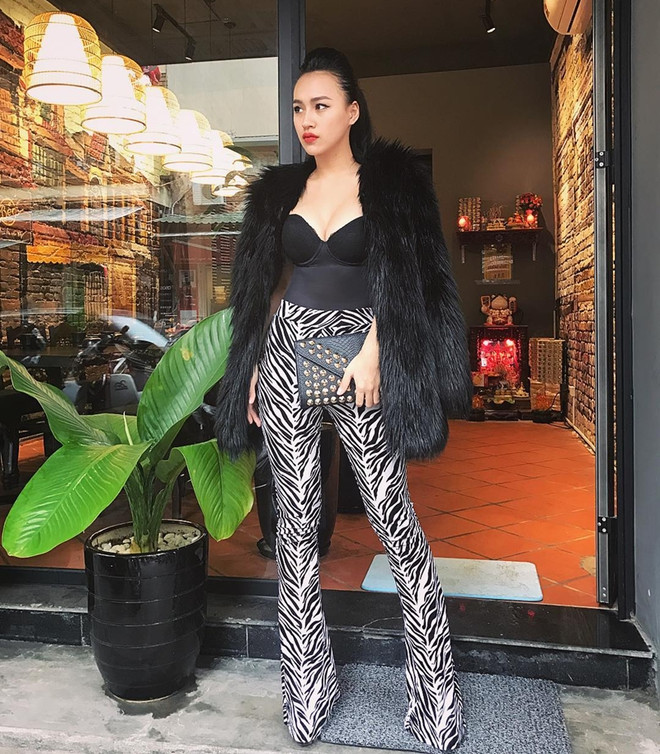 Dàn sao Việt lăngxê sắc đen kiêu kỳ trong tuần lễ đầu tiên của năm mới ảnh 16