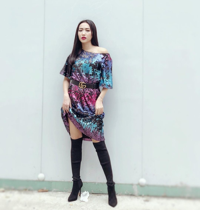 Dàn sao Việt lăngxê sắc đen kiêu kỳ trong tuần lễ đầu tiên của năm mới ảnh 10