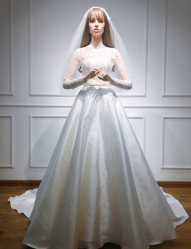 7 bộ váy cưới đình đám năm 2017 của sao Việt-Hàn, mỹ nhân Hollywood ảnh 24