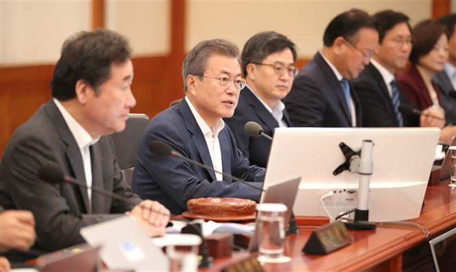 Tổng thống Hàn thăm châu Âu, thảo luận về hòa bình bán đảo Triều Tiên ảnh 1