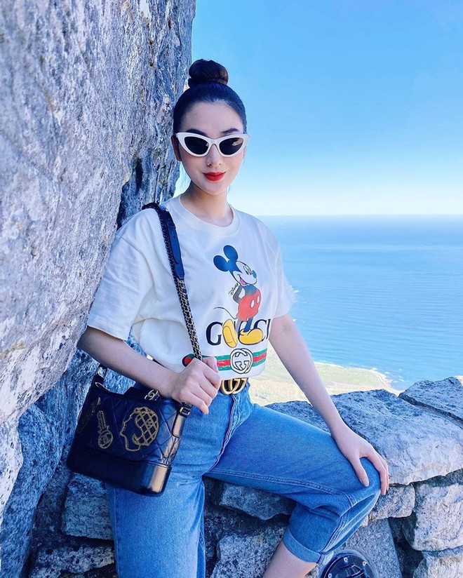 Hồ Ngọc Hà và dàn mỹ nhân Việt khoe street style du lịch đầu năm ảnh 9