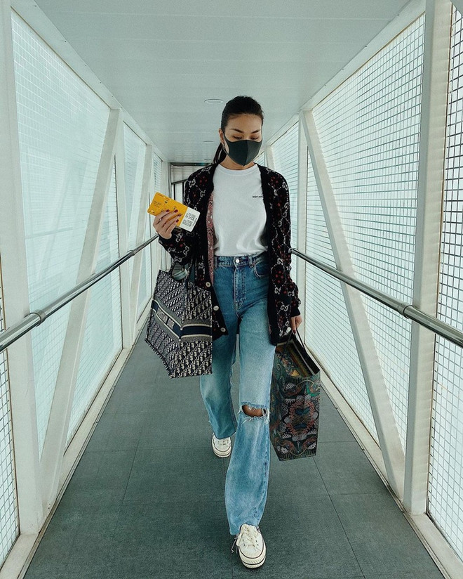 Mặc đẹp ngày lạnh như Thanh Hằng, Hoàng Thùy Linh và dàn sao Việt ảnh 1