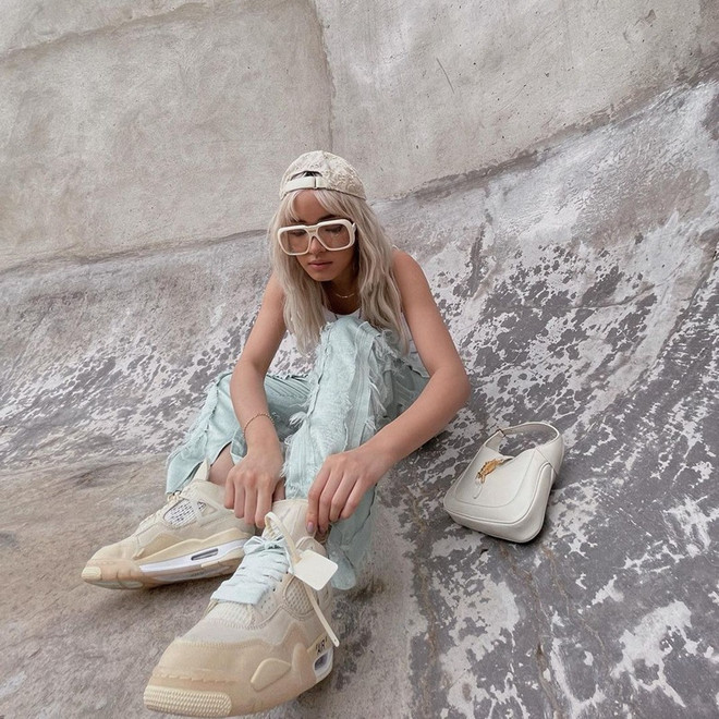 Mặc đẹp ngày lạnh như Thanh Hằng, Hoàng Thùy Linh và dàn sao Việt ảnh 9