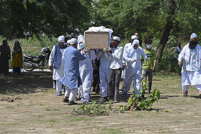 Số ca tử vong do COVID-19 tại Ấn Độ có thể cao gấp 10 lần thực tế ảnh 1