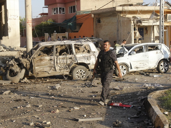 Đánh bom tại thủ đô của Iraq làm gần 30 người thương vong ảnh 1